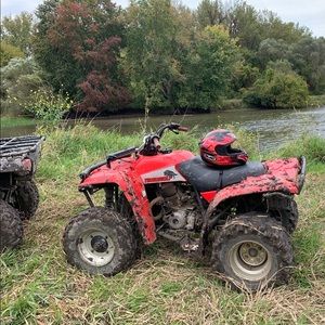 Meet your Posher, Phoenix